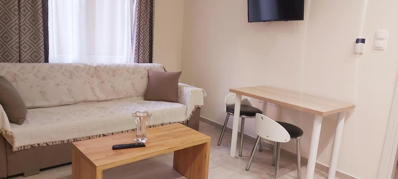 Tsimiski 31. Luxury Apartments Salonicco Esterno foto